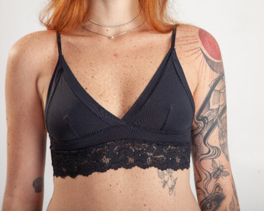 Bralette Longline de Microfibra e Renda sem Bojo